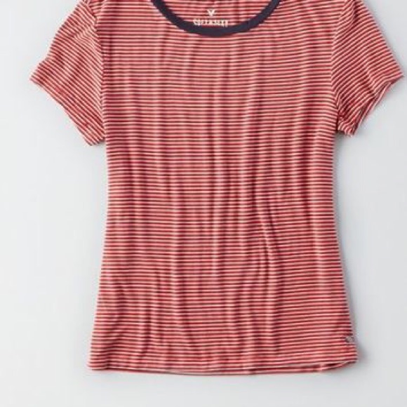 American Eagle Outfitters Tops - American Eagle tshirt